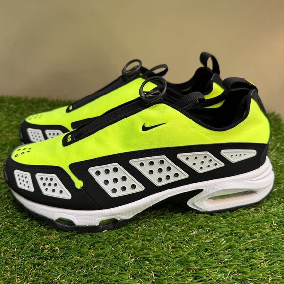 Nike Air Max SNDR Sunder Volt Black Running Shoes FZ2068-700 Women’s Size 8 NEW - Picture 1 of 8